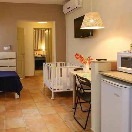 Shaar Hagolan Kibbutz Country Lodging 외부 사진
