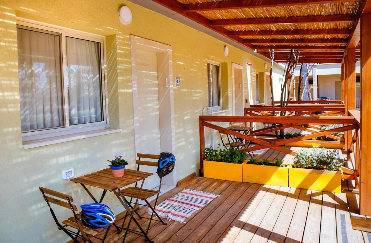 Shaar Hagolan Kibbutz Country Lodging 외부 사진