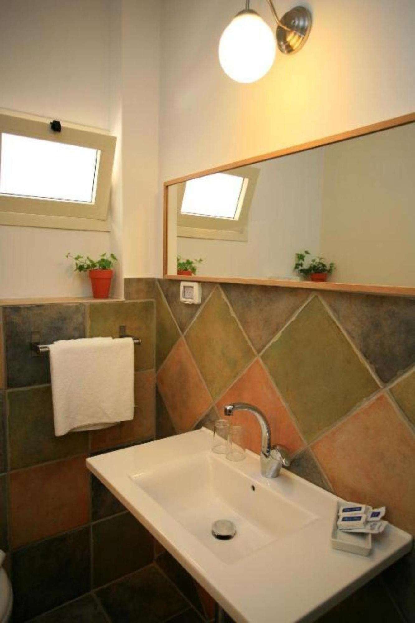 Shaar Hagolan Kibbutz Country Lodging 외부 사진