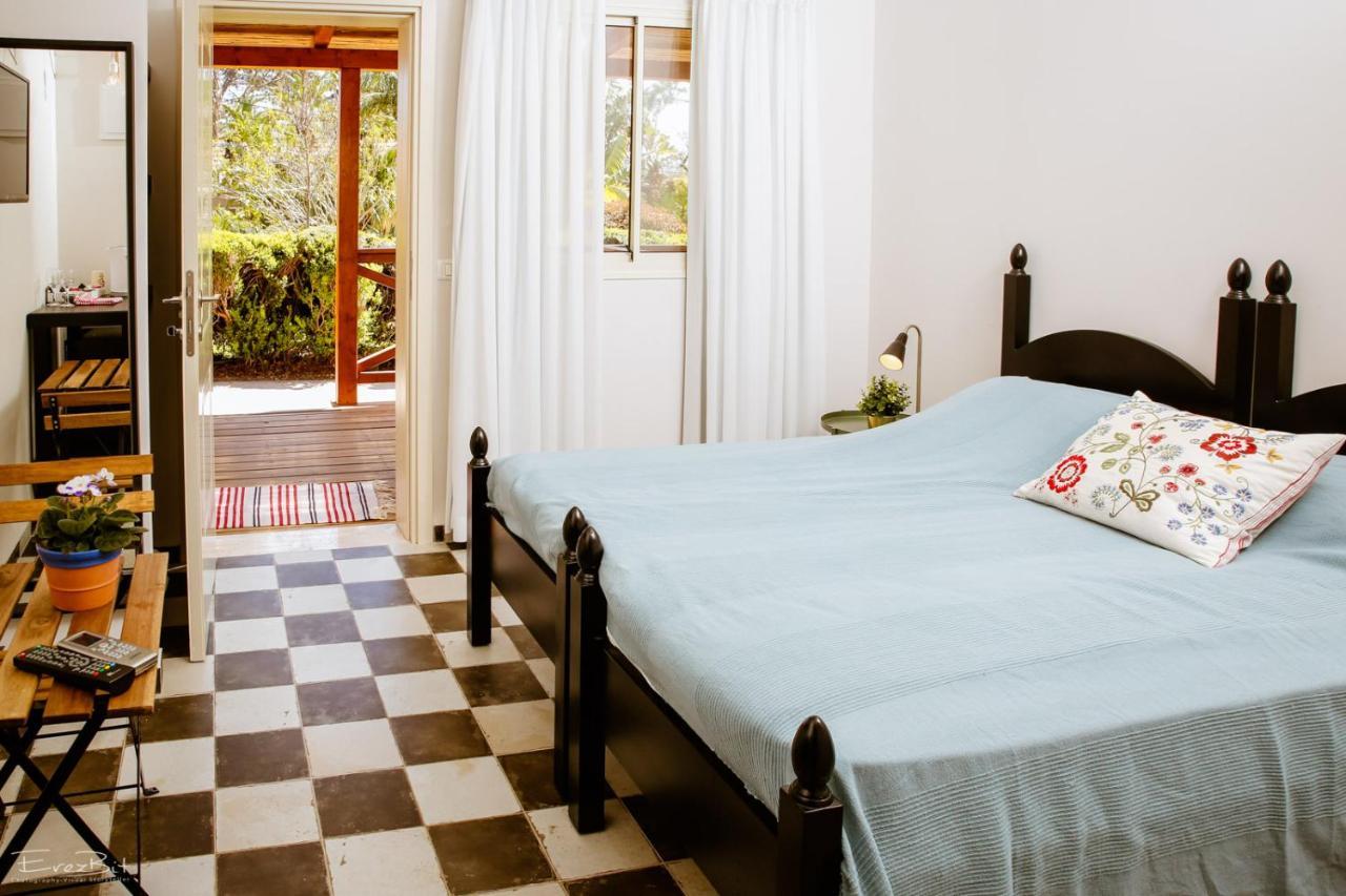 Shaar Hagolan Kibbutz Country Lodging 외부 사진